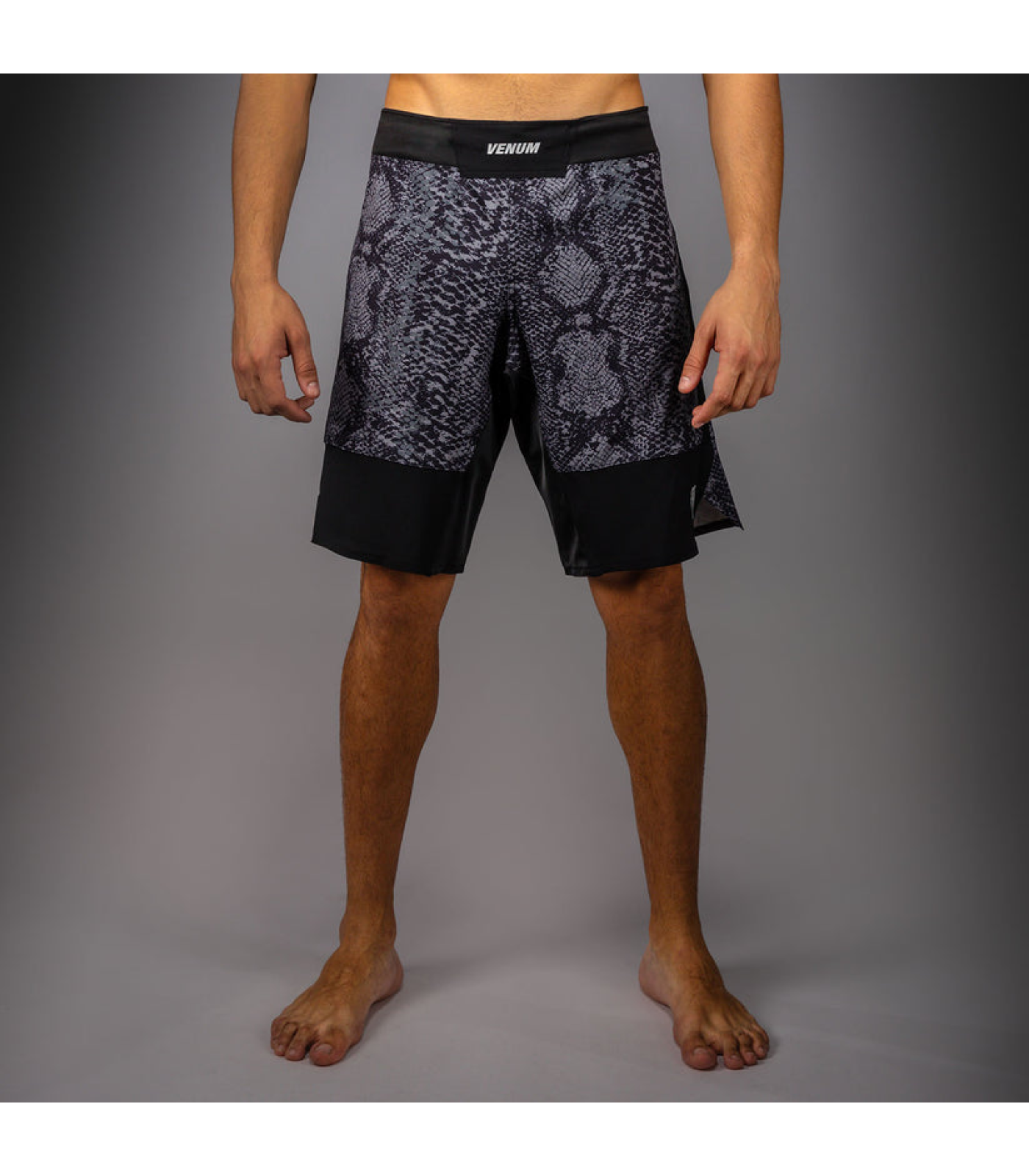 Шорти - Venum G-Fit Scales Fightshorts - Black/ Charcoal Grey​